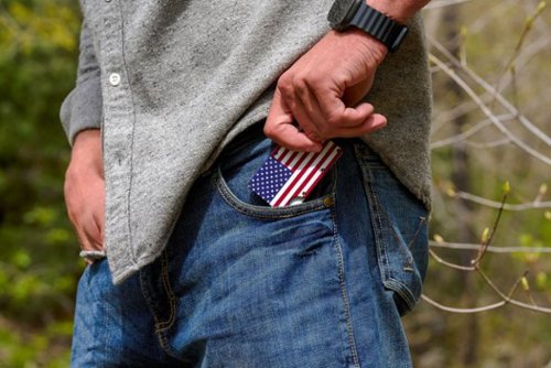 The Ridge Wallet Aluminum: Cash Strap - Stars and Stripes WORLDWIDE DELIVERY