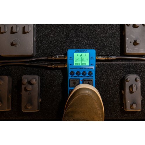 Zoom MS 70CDR+ Multi FX Pedal + Balanced Interconnect, Bundle