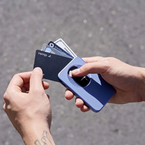 OhSnap Snap Grip MagSafe Wallet - Crushed Orchid SHOP ONLINE