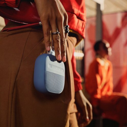 Taka、Bose 646b5664-8a16-4e39-a76a-