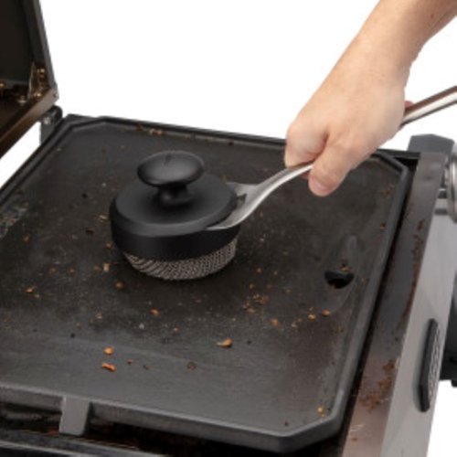 Cuisinart - 3-in-1 Chainmail Grill Cleaner - Black-Alt_View_Standard_18 