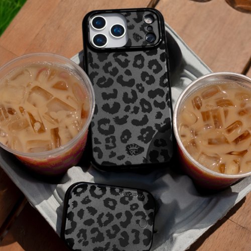 VELVET CAVIAR Magsafe Case for Apple iPhone 17 Pro - Black Leopard SHOP ONLINE