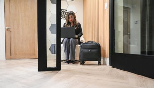 Targus 16 4-Wheel Rolling Laptop Case - Black BUY IN UK
