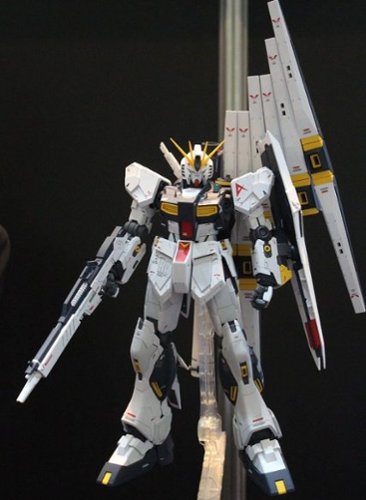 BANDAI NAMCO Entertainment Mobile Suit Gundam MG RX 93 Nu Gundam