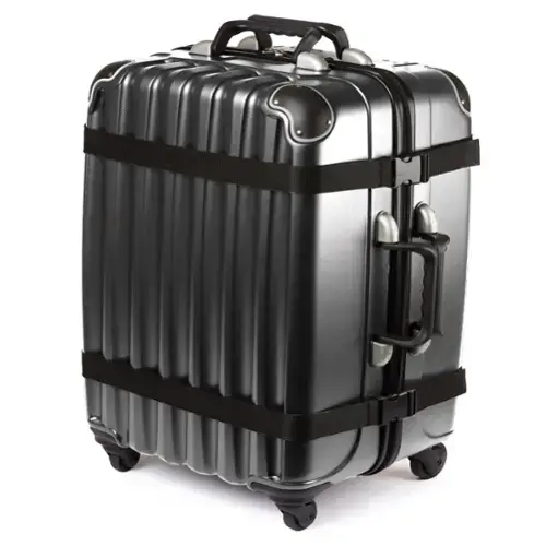 Front. Vingarde Valise - Petite 03 - 8 Bottle Wine Travel Suitcase - Silver.