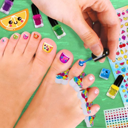 Fashion Angels : Pretty Pedi Pedicure Kit - Nail Spa Set, 6 Polishes, Stickers GLOBAL SHIPPING