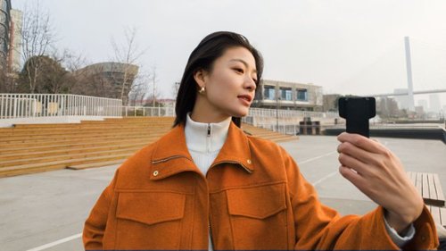 Insta360 Luna Ultra Standard Bundle - Cosmic Black BUY IN MIDDLE EAST