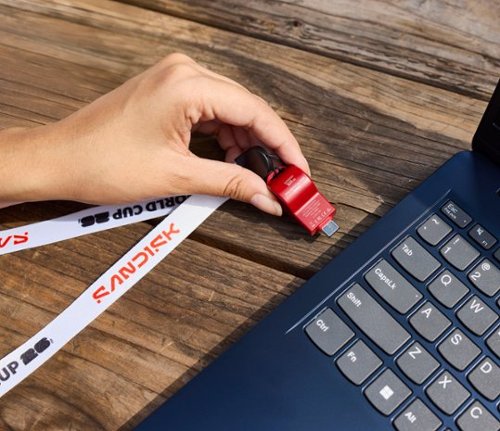 SANDISK 128GB USB-C FLASH DRIVE: FIFA WORLD CUP 2026 EDITION CANADA - Red GLOBAL SHIPPING