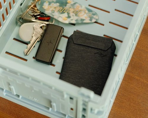 Peak Design Mobile Wallet Slim - Charcoal BUY IN SINGAPORE
