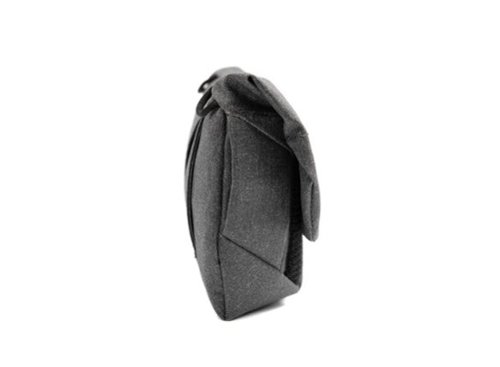 Peak Design Field Pouch V2 - Charcoal GLOBAL SHIPPING