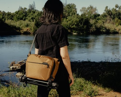 Peak Design Everyday Sling V2 6L - Coyote BUY IN SAUDI ARABIA