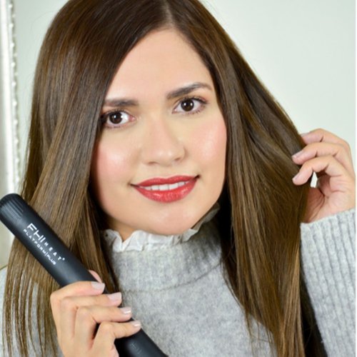 FHI Heat Platform Plus Curve Ceramic Pro Styler Flat Iron 1 - for Smoothing and Strightening, All Hair Types - Black WHERE TO BUY