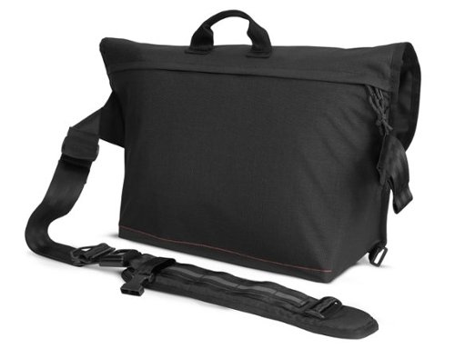 Chrome Industries Buran III - Black GLOBAL SHIPPING