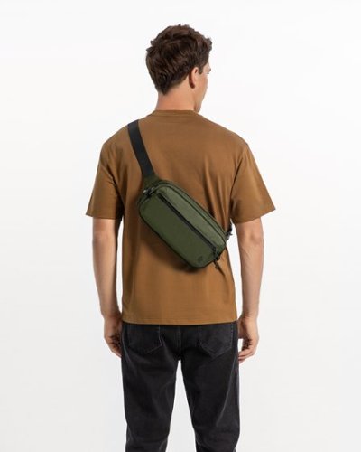 tomtoc Aviator-T35 3.5L X-Pac Sling Bag with RFID Blocking, Crossbody Bag Minimalist Chest Shoulder Pack for Men/Women - Green