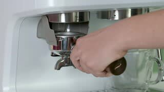 Café Semi-Auto - Using your Espresso Machine video 3 minutes 53 seconds