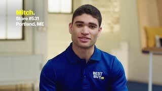 A robot team that loves to clean - at the Best Buy Lab video 1 minutes 07 seconds