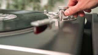 Victrola Stream Carbon video 1 minutes 00 seconds