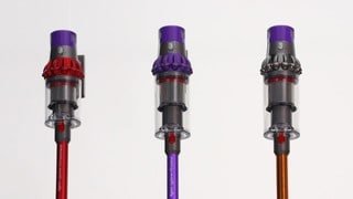 Dyson Cyclone V10 Cord-Free Vacuum Demo video 3 minutes 08 seconds