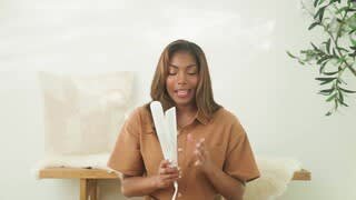 How to Achieve a Faux Blowout video 1 minutes 24 seconds