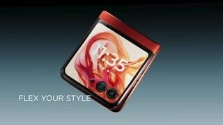 motorola razr 256GB 360 view Video video 0 minutes 30 seconds