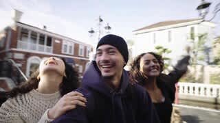 Sony - E 11mm F1.8 APS-C Prime Lens - Product Feature Video video 2 minutes 59 seconds