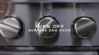 Cleaning the Electric Griddle video 1 minutes 26 seconds