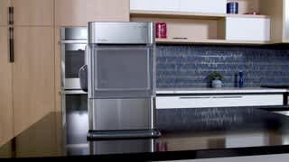 Opal 2.0 Ultra Sanitizing vs Descaling video video 1 minutes 19 seconds