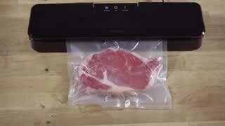 Anova Precision Vacuum Sealer video 0 minutes 52 seconds