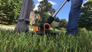 WORX - Power Share Trimmer product overview video video 1 minutes 20 seconds