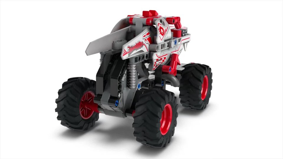 360 Spin of Technic Monster Jam ThunderROARus Pull-Back Monster Truck Building Toy video 0 minutes 07 seconds