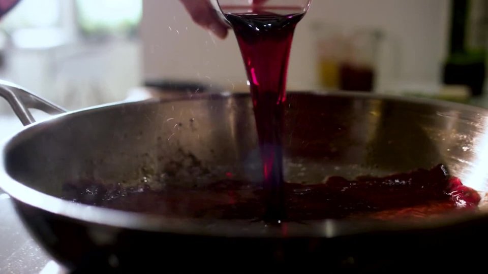 Advanced Clean Water Wash System Feature video 0 minutes 37 seconds