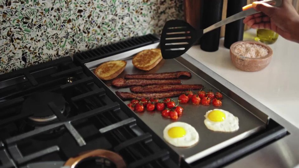 Built In Griddle video 0 minutes 35 seconds