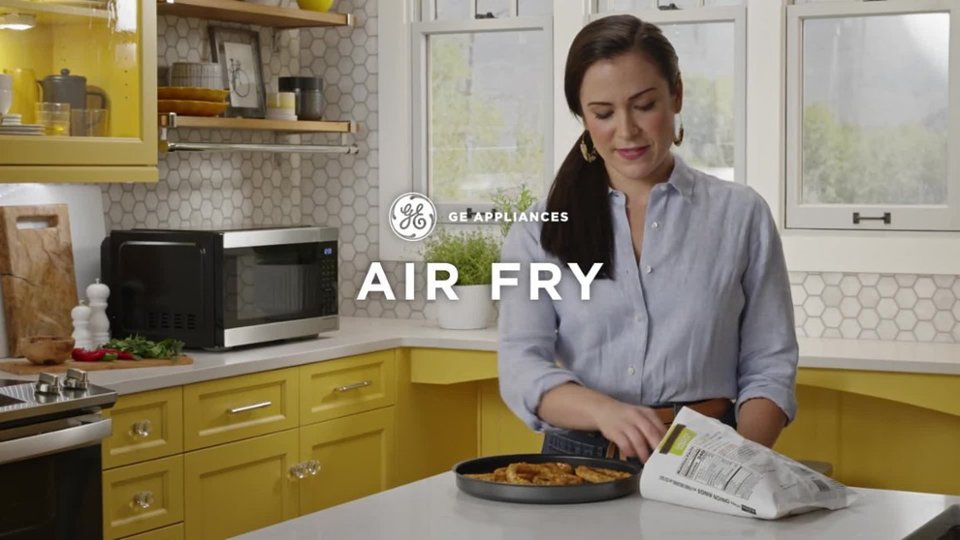 Air Fry video 0 minutes 34 seconds