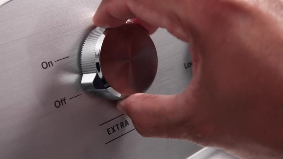 Maytag - Extra Power Button Demo video 0 minutes 05 seconds