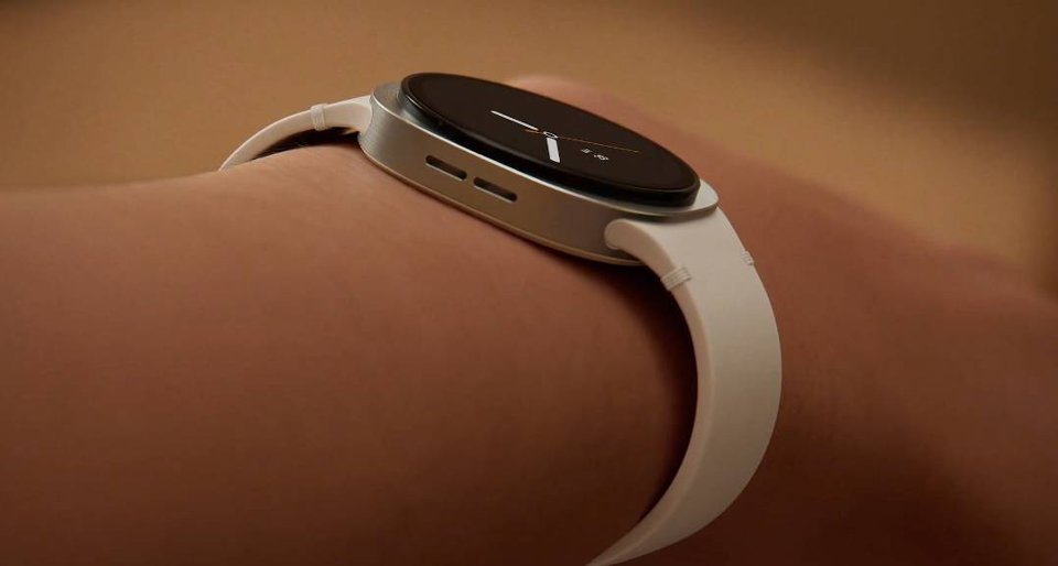 Snug fit with Galaxy Watch8 video 0 minutes 15 seconds