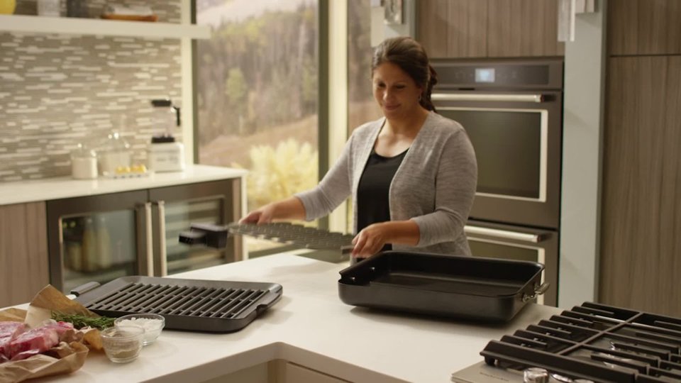 KitchenAid - Smart Oven+ Grill AtDtachment Assembly Demo video 0 minutes 34 seconds