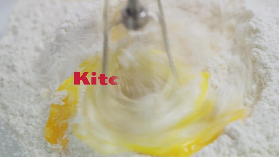 KitchenAid - KHM512 Product Info video 0 minutes 30 seconds
