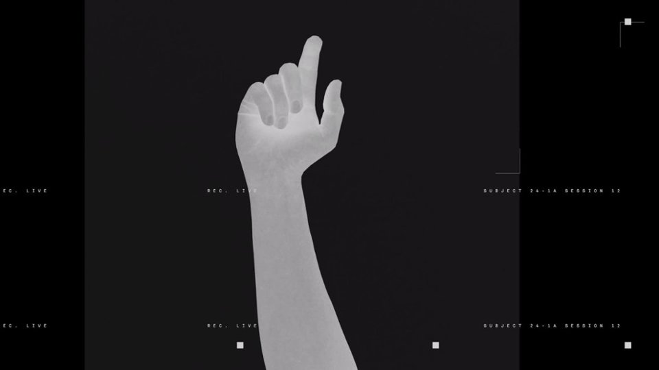 Logitech - PRO X Superlight 2 Compact Wireless Mouse video 0 minutes 30 seconds