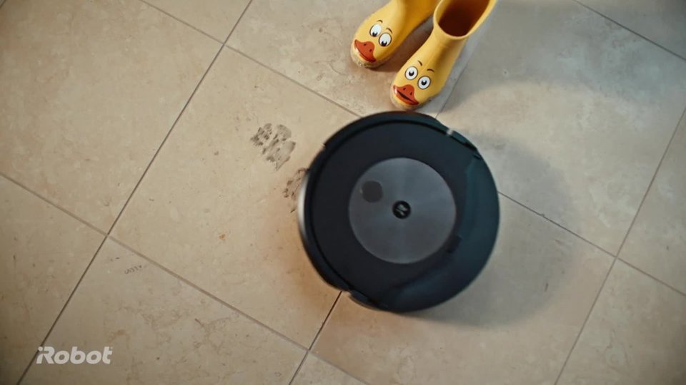 Roomba Combo j9+ Self-Emptying & Auto-Fill Robot Vacuum & Mop video 0 minutes 15 seconds