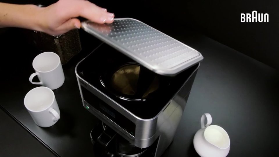 BrewSense 12-cup Drip Coffee Maker KF7170SI Features video 1 minutes 35 seconds