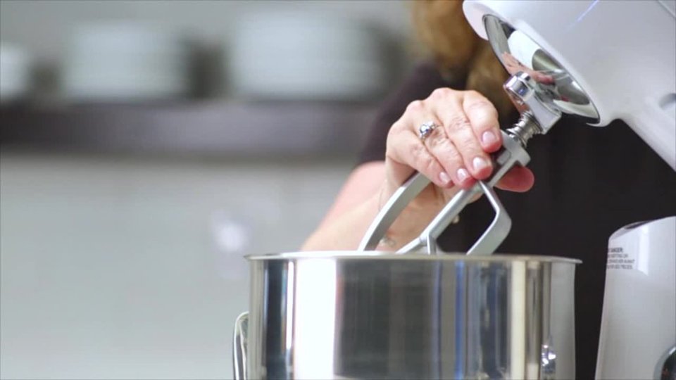 Stand Mixer video 1 minutes 52 seconds