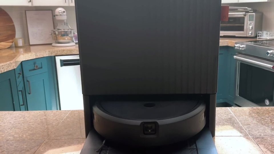 iRobot Roomba Combo 10 Max Robot Vacuum and Mop Unboxing video 3 minutes 01 seconds