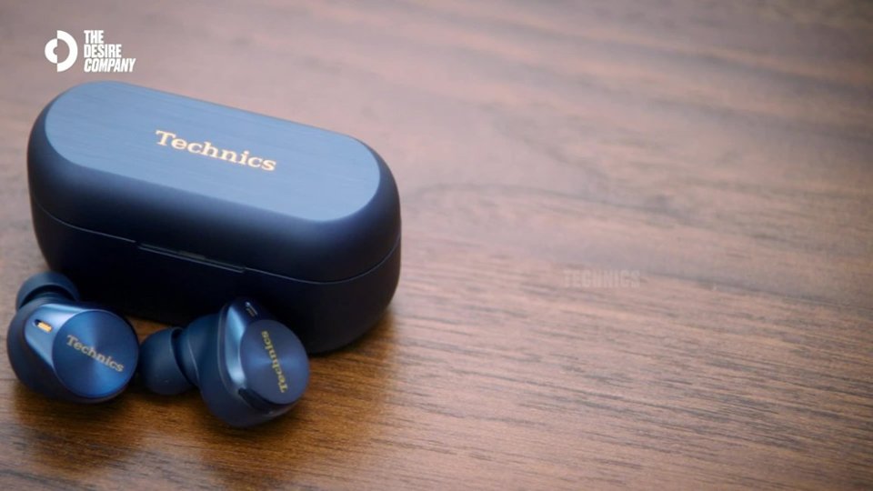 Expert Review by Beau Lardner for Technics Premium HiFi True Wireless Earbuds video 0 minutes 58 seconds
