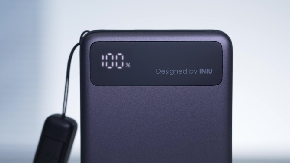 INIU Pocket Pro 10K Slim Demo video 0 minutes 25 seconds