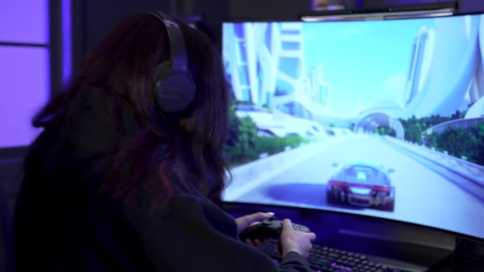 Buying Guide: Razer Wolverine V3 Pro video 1 minutes 41 seconds