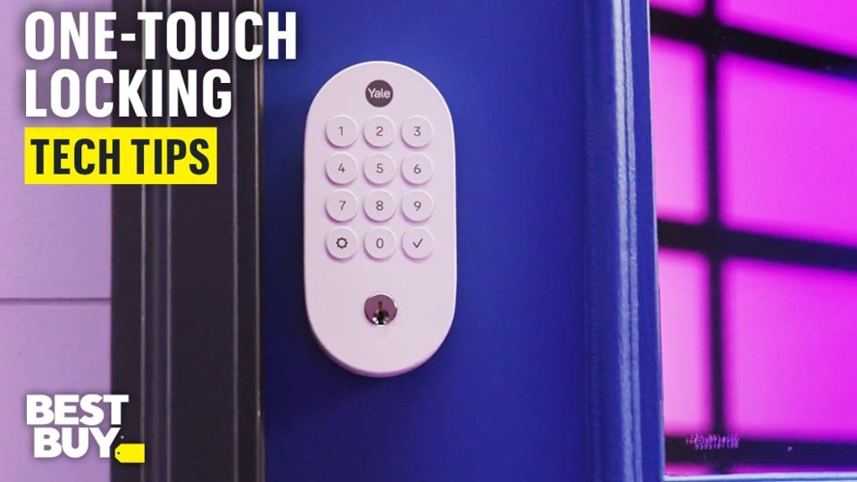 One-Touch Locking and PIN Code Access with the Yale Smart Lock with Matter video 0 minutes 36 seconds
