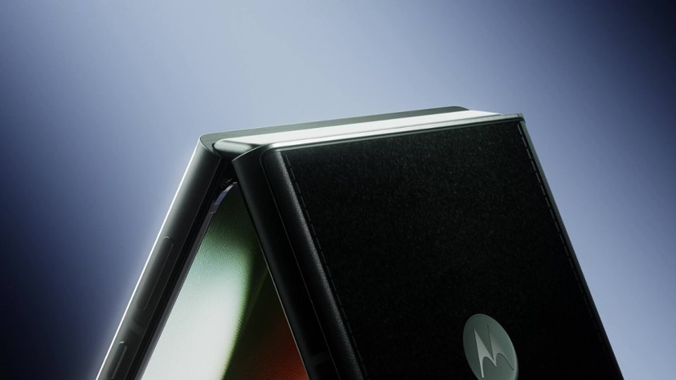 Motorola razr ultra 2025 Video video 0 minutes 30 seconds