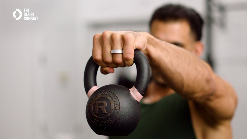 Expert Review by Will Armijo for Oura Ring 4 video 1 minutes 08 seconds