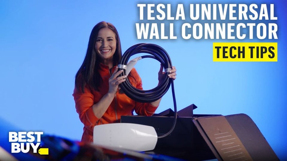 Unboxing the Tesla Universal Wall Connector video 0 minutes 45 seconds