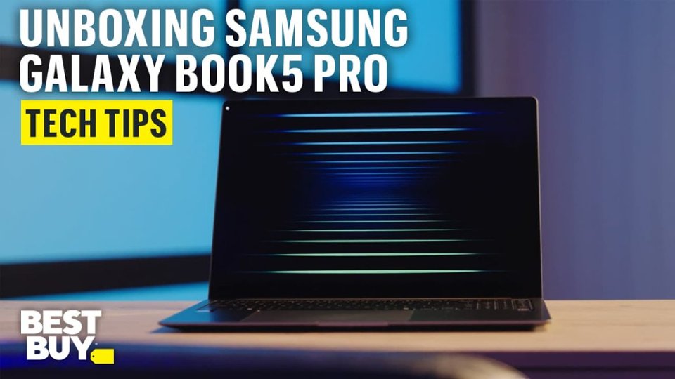 Unboxing Samsung Galaxy Book5 video 0 minutes 56 seconds